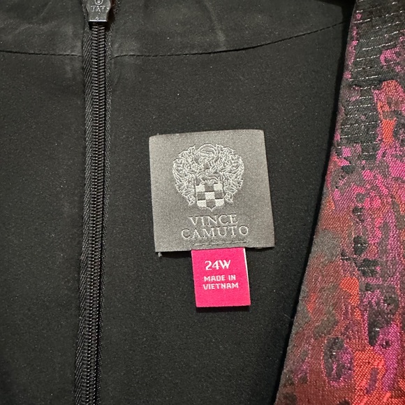 Vince Camuto Black and Red Patterned Dress - Picture 2 of 3